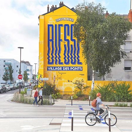 Studio Refait A Neuf Avec Parking En Bord De Loire Nantes Exteriör bild